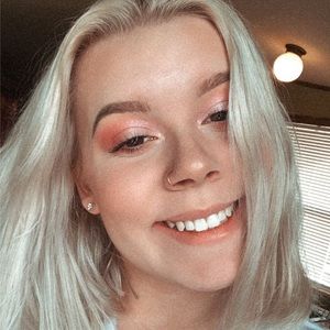 Meet your Posher, Kaylin